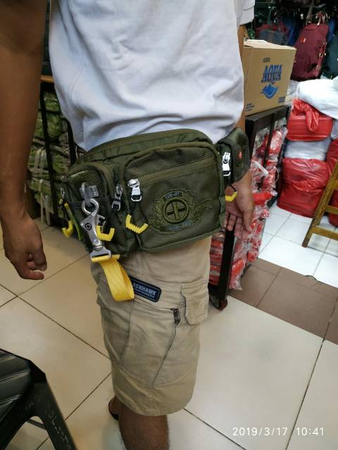 Tas slempang tough army