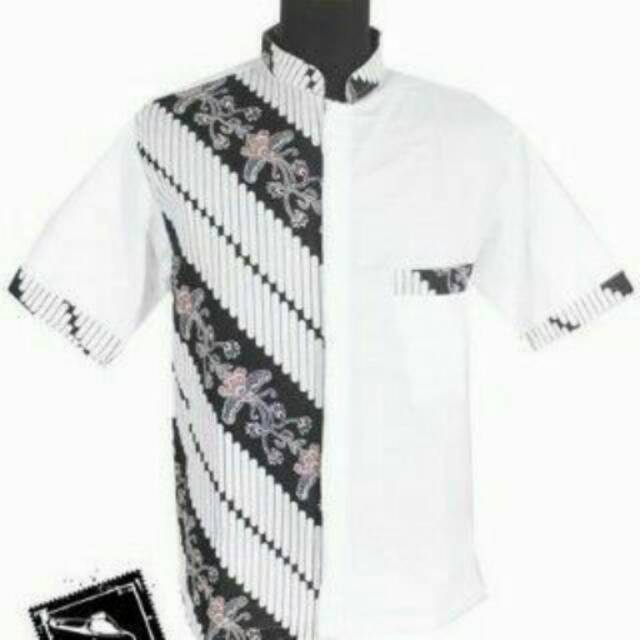 Koko batik dasar putih