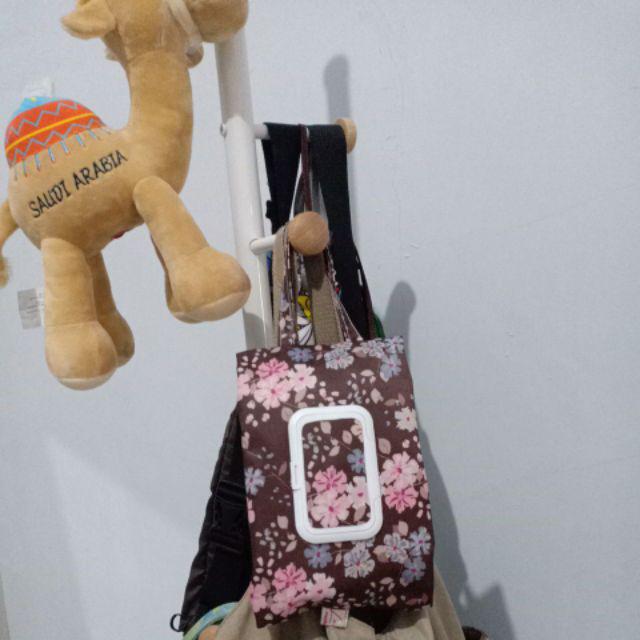 Pouch Tissue Kekinian 2 In 1 - Sakura