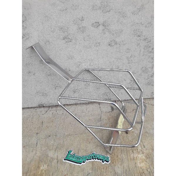 brongsong gril stoplamp lampu belakang vespa super sprint crome baut atas