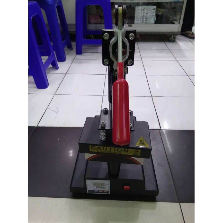 MESIN PRESS TOPI HITAM