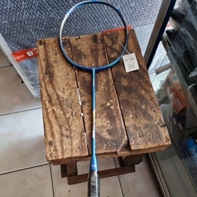 raket badminton astec ternado 1000 ori.