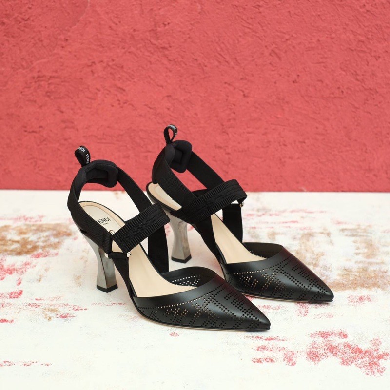 SALE   Fendi Colibri Heel 9cm Lasercut black