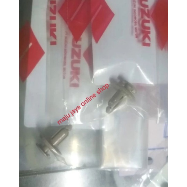 Clip / Kancing CONSOLEBOX ERTIGA ASLI