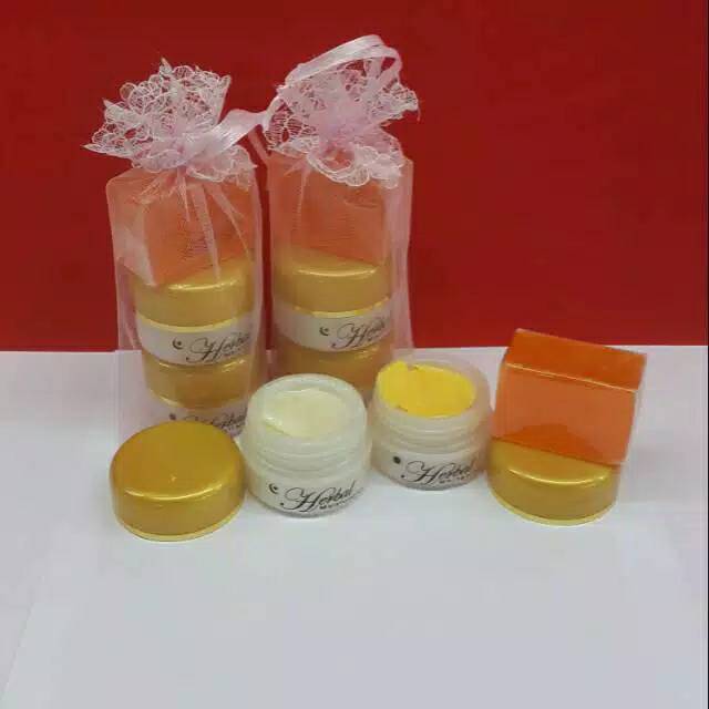 Cream herbal pot gold