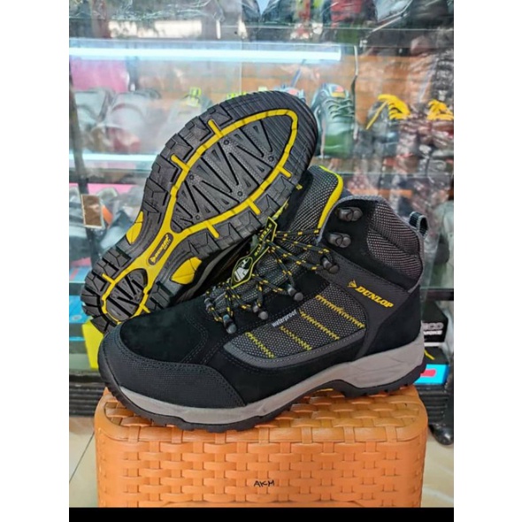 sepatu safety dunlop waterproof