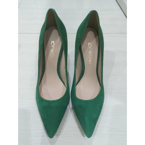 BRAND NEW ICY WONG HEELS 8 cm size 34 warna green (suede)
