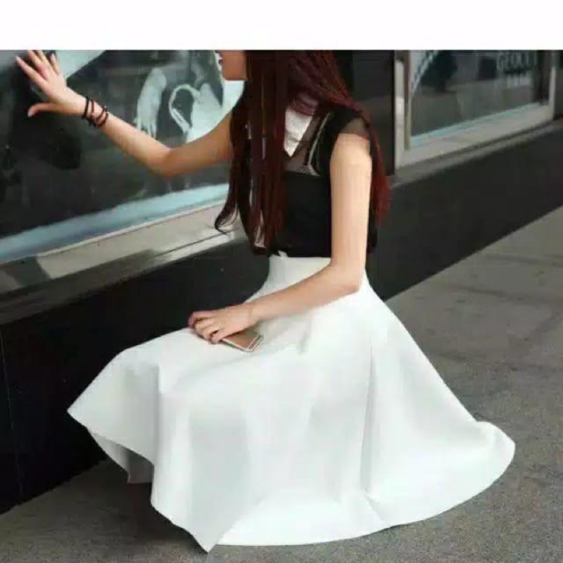 ROK MIDI SCUBA / ROK PENDEK MAYUNG