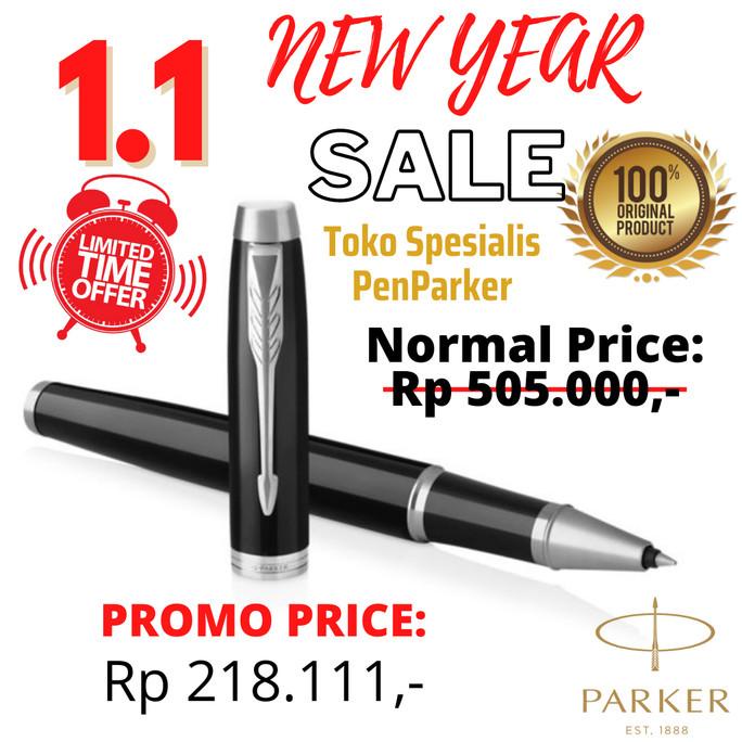

Premium Parker IM BLACK Chrome Trim Rollerball - Original