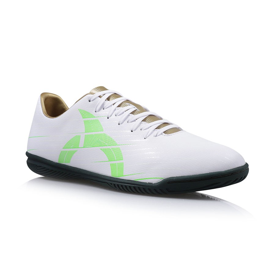 sepatu futsal ortuseight raptor in white
