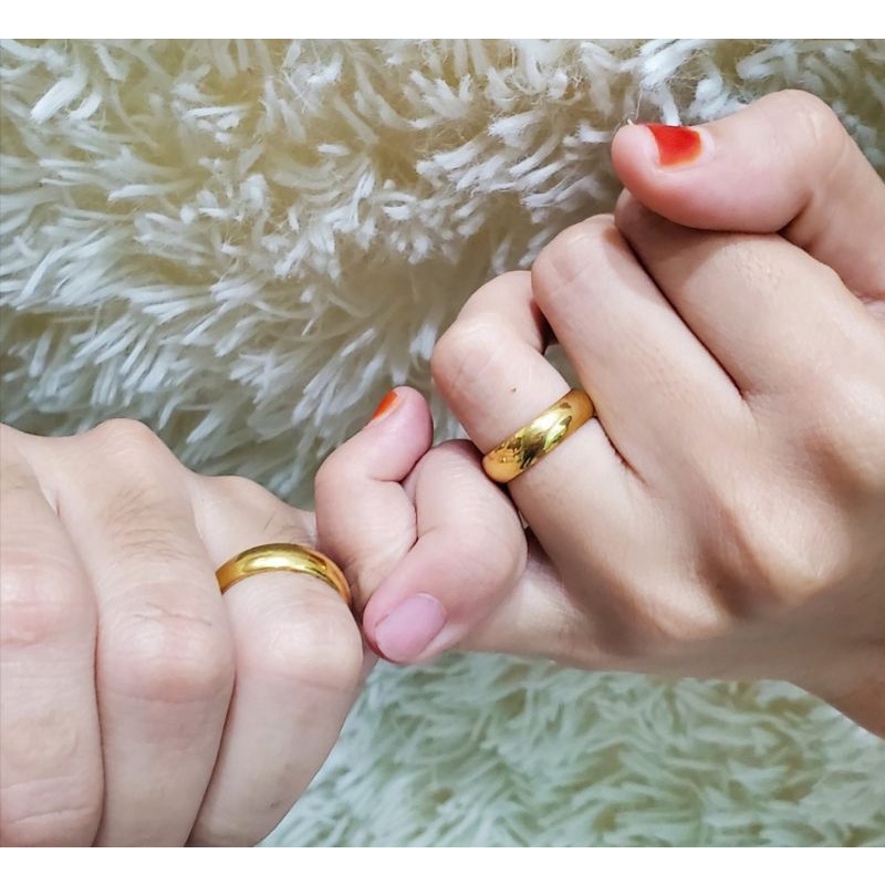 dapat 2 dia buah cincin polos tunangan,2 buah cincin tunangan cantik,cincin xuping cantik