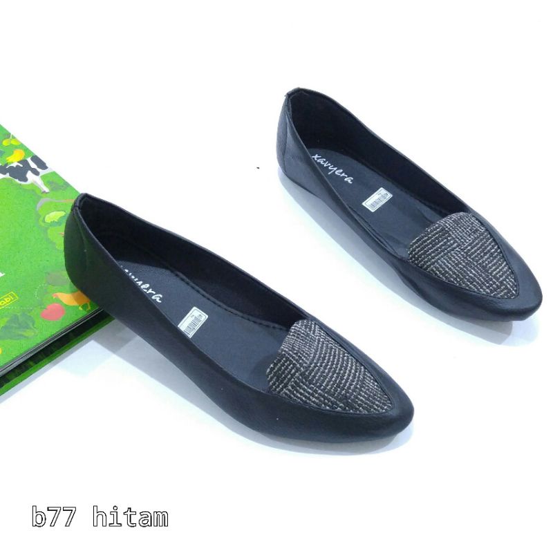 Borneo Sepatu Wanita Flat Flatshoes Bahan Sintetis Motif Atas Sol Karet Anti Licin by Xavyera kode b77