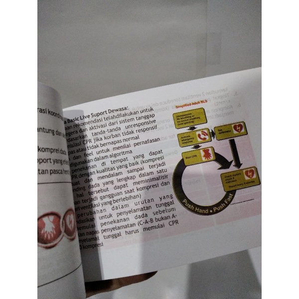 BUKU SAKU STUDENT HANBOOK HEALTH FULLCOLOUR