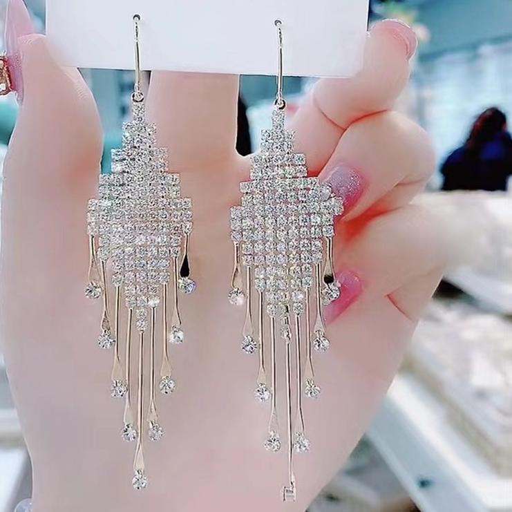 Modern.. Anting hijab jurai full mata diamond anting pengantin