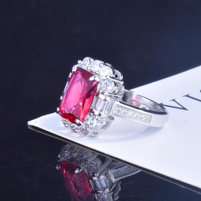 Fancyqube Cincin Silver Hias Batu Zircon Merah Bentuk Kotak Dapat Disesuaikan Gaya Vintage Untuk Wanita