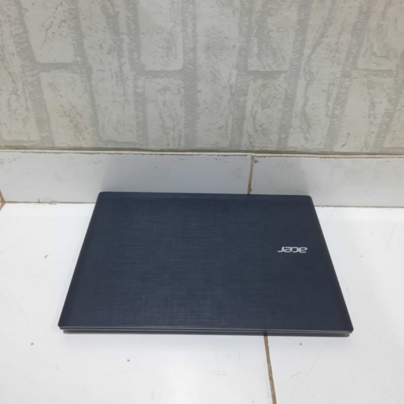 Laptop Acer E5-473, Core i3-5005U Ram 4GB/HDD 500GB Intel HD 5500 Windows 10 Layar 14inch siap pakai