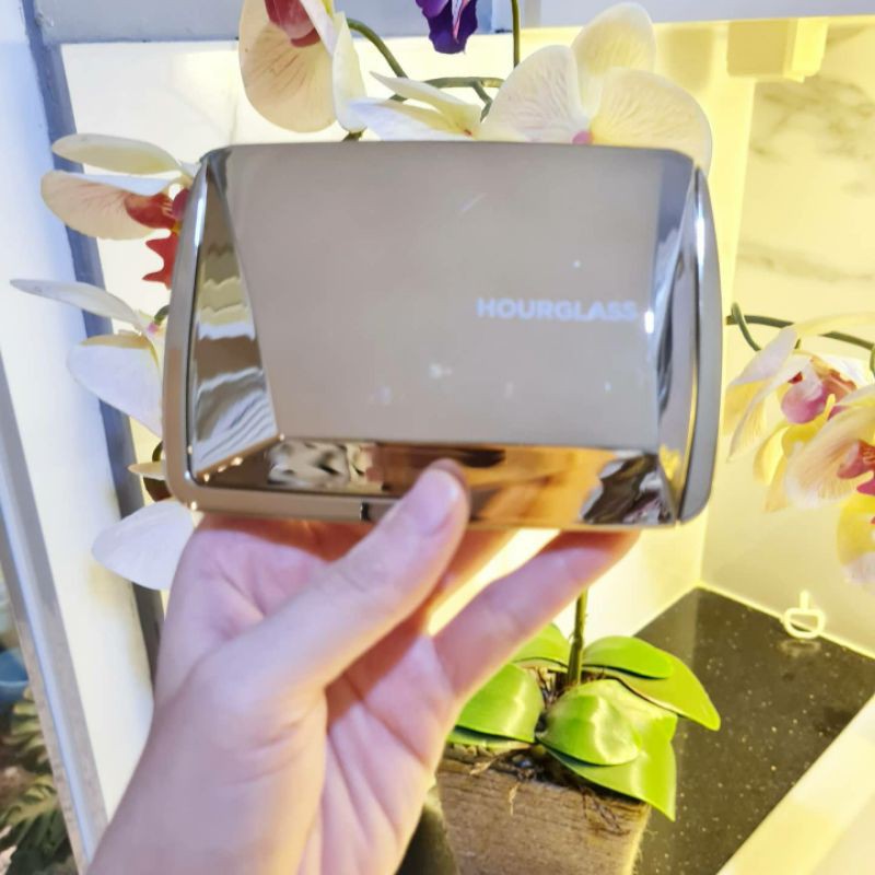 Hourglass Ambient Lighting Edit Sculpture Palette