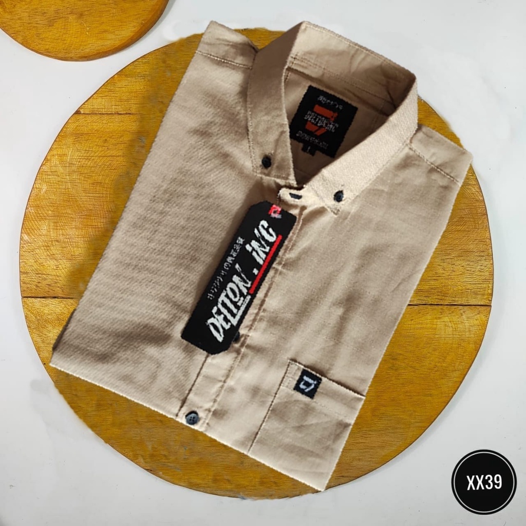 Kemeja Pria Lengan Pendek Model Slimfit - Kemeja Kasual Pria (102CK)