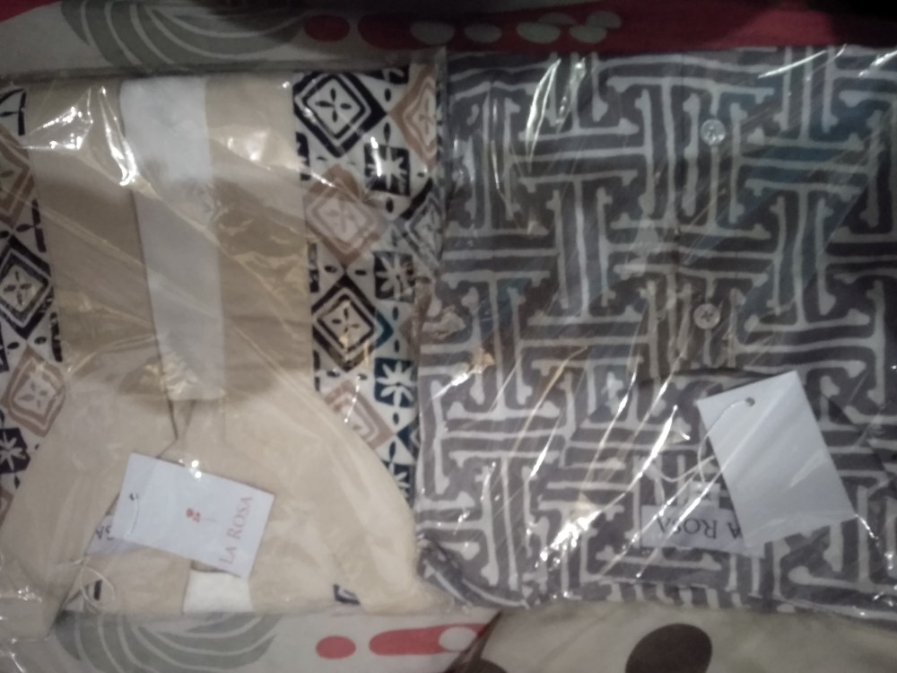 Atasan Batik Batwings Velvet