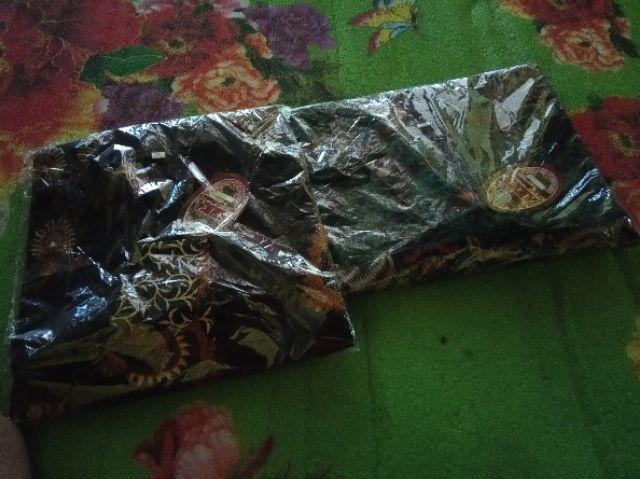 Kemeja Modern Lengan Panjang Motif Jokowi