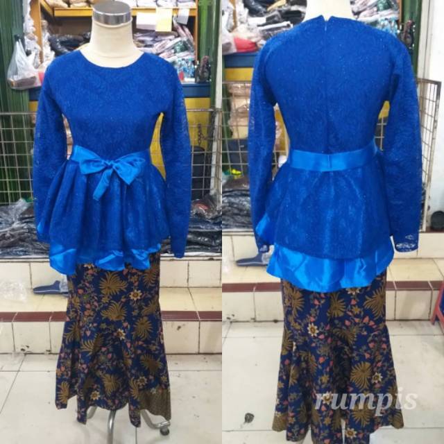 Kebaya aurora pita