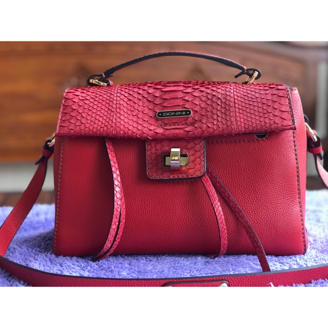 Tas donini roma red like new koleksi pribadi