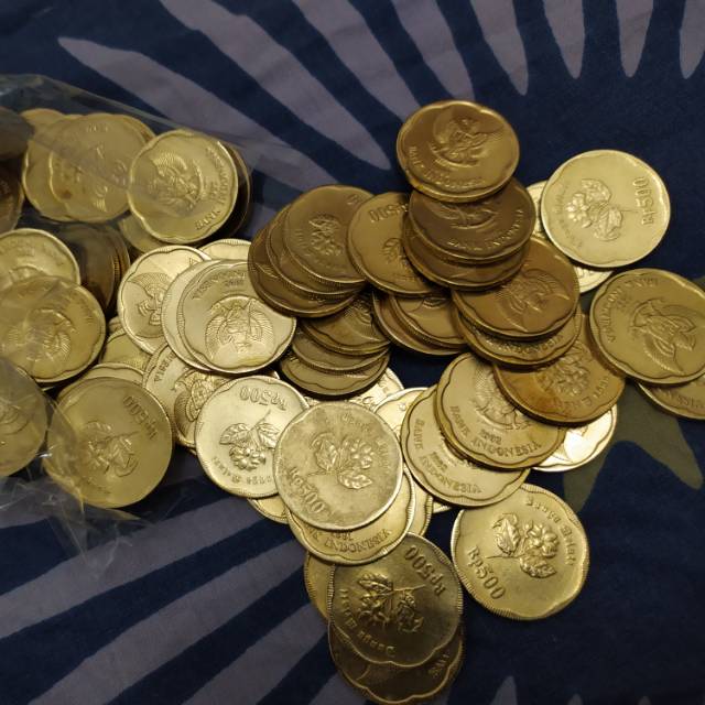 Koin kuno Rp 500 melati besar