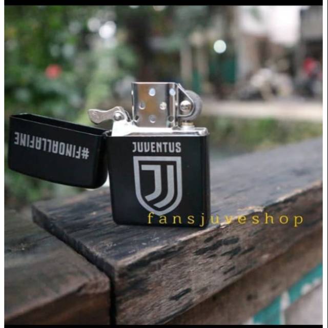 Korek gas juventus Zippo