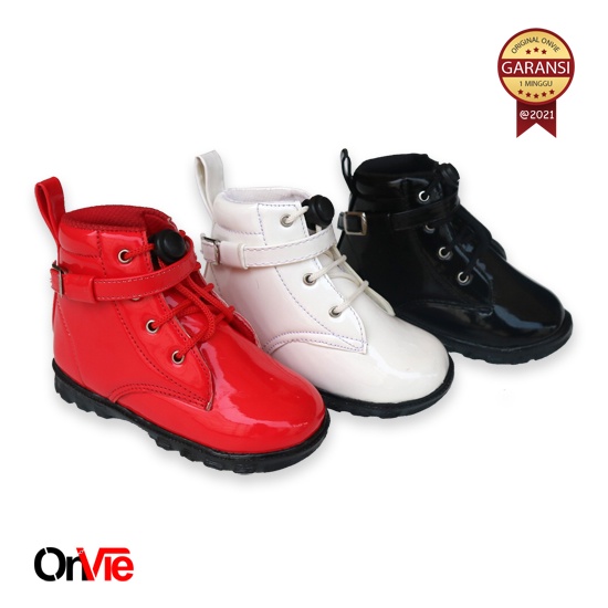 Sepatu Boots Anak Perempuan Glossy Hitam Putih Merah Polos | Sepatu Pesta Formal 22-35 Onvie