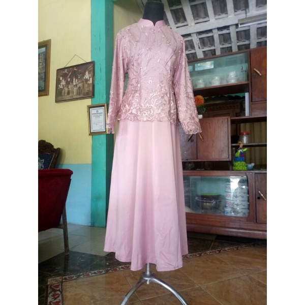 gamis kombinasi tile