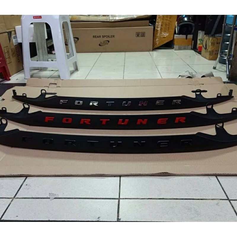Trunklid all new fortuner original