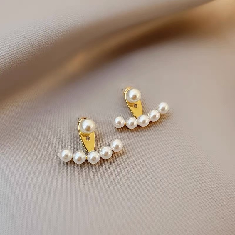 Anting Mutiara Gaya Korea