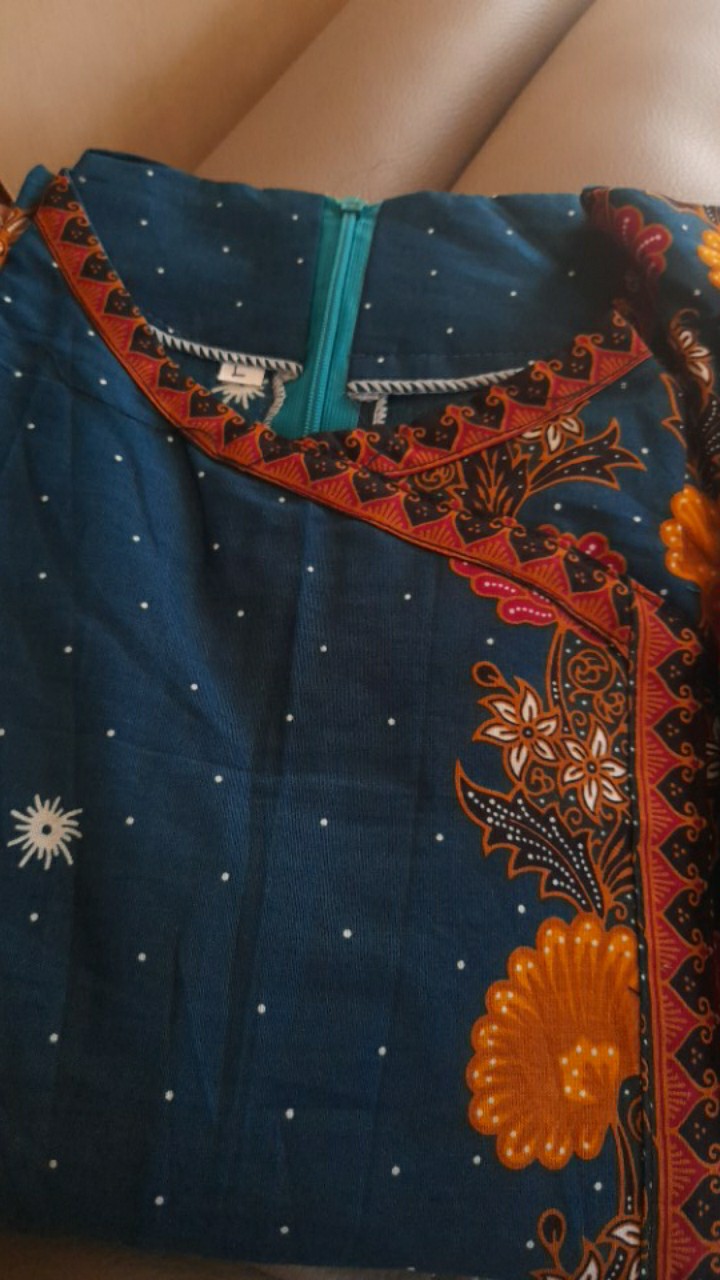 Atasan Batik Tunik Cocok Untuk Baju Kerja