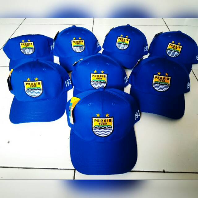 Topi persib biru