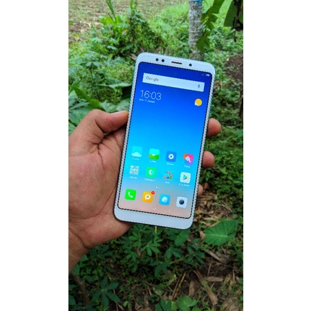 Redmi 5 plus 4/64 mulus no minus batangan