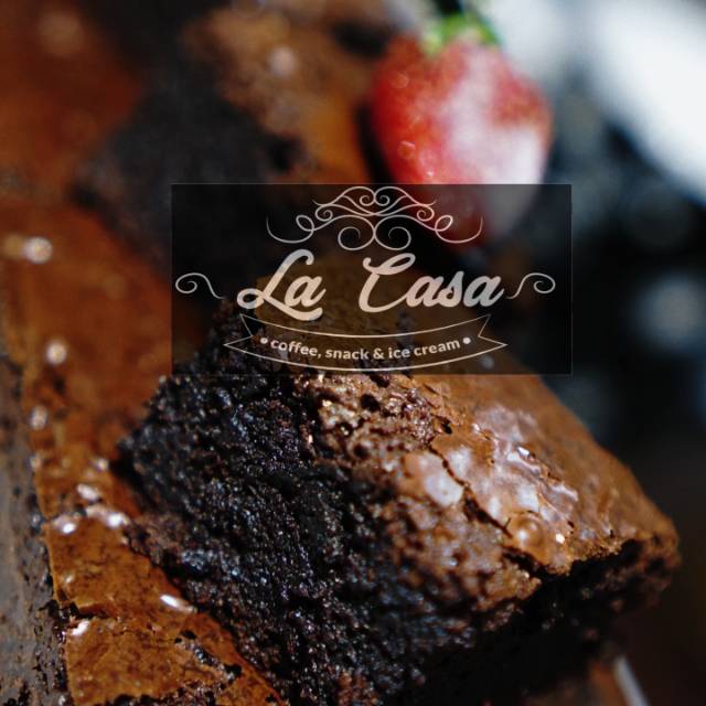 

MINI CLASSIC BROWNIES, 6 Pcs