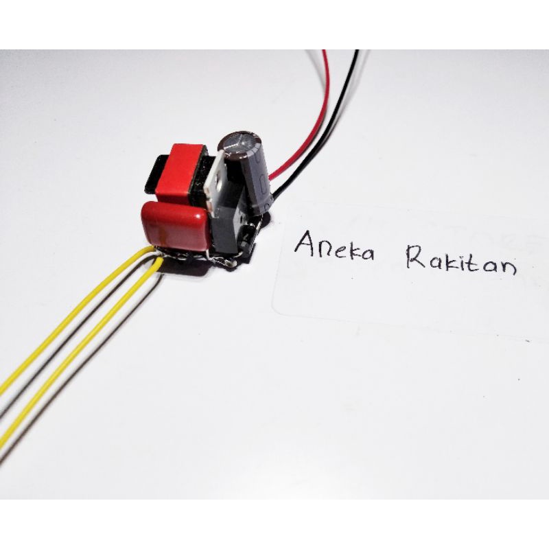 Mini inverter Joule Thief 3,7 volt to 220 volt