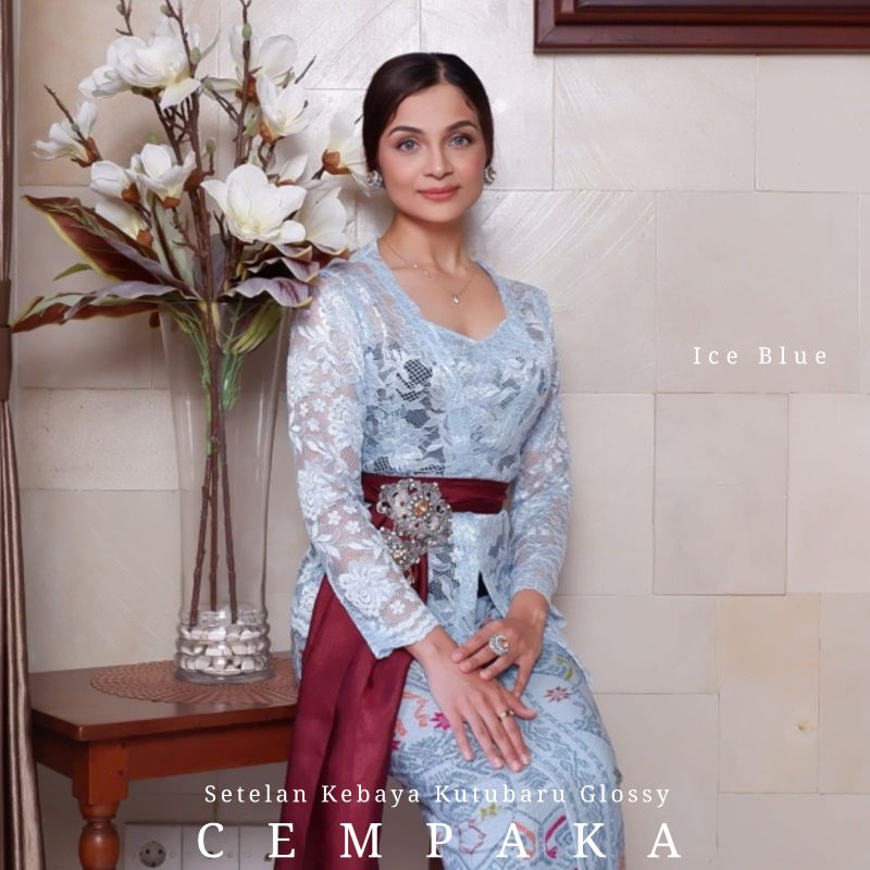 JUMBO Kebaya Brokat Metalik Cempaka ( Hanya Kebaya )