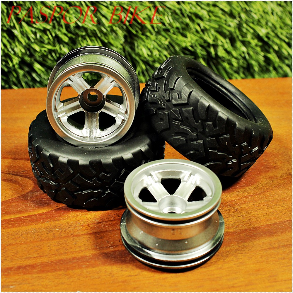 4pcs Ban dan velg Rc WPL D12 hex 5 mm PNP untuk Semua wpl offroad
