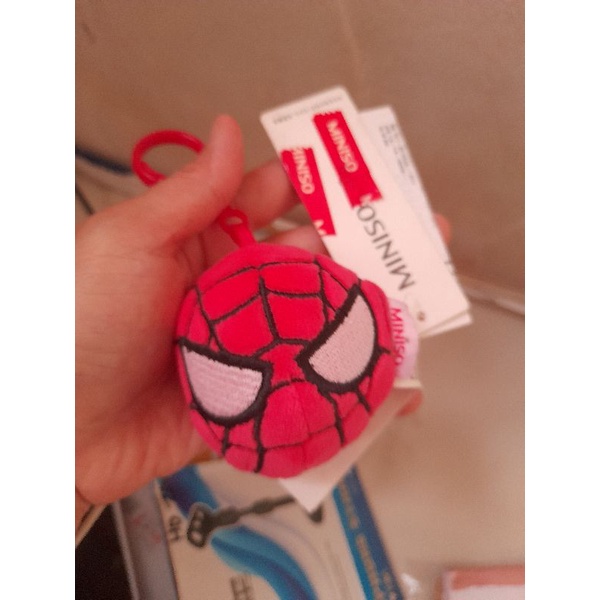 boneka gantungan miniso marvel
