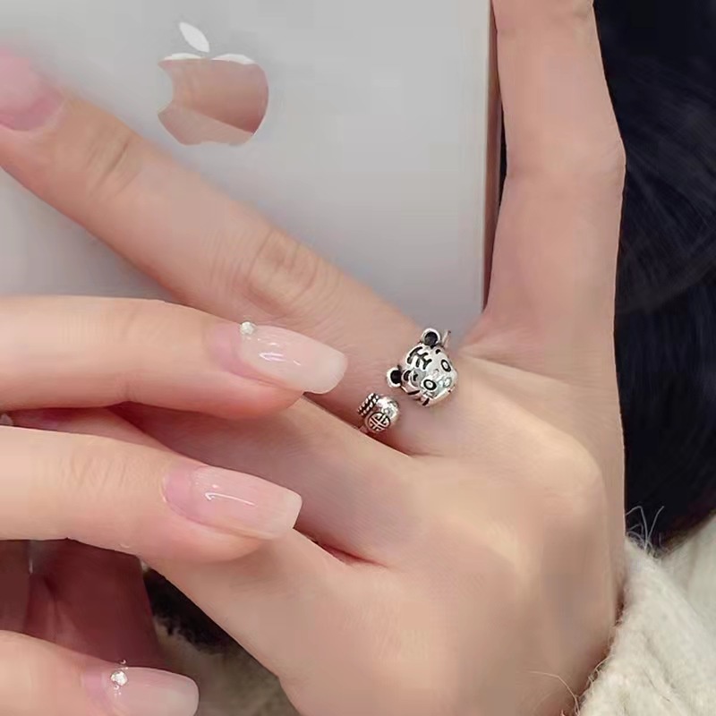 Cincin Model Terbuka Motif Harimau Untuk Wanita