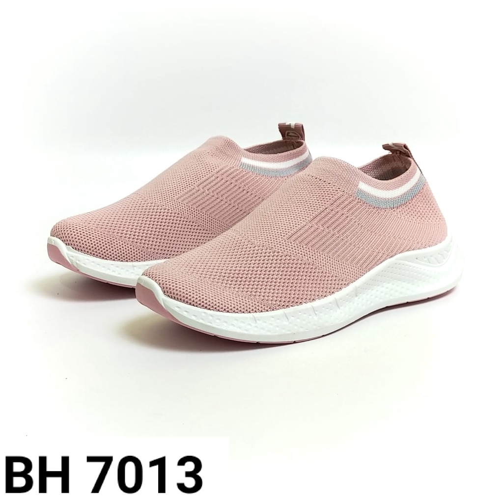 fakhrieshop- SEPATU SLIP ON SNEAKERS RAJUT IMPORT BEST SELLER 907