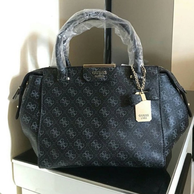 Guess Bowling signature pattern bag original authentic black