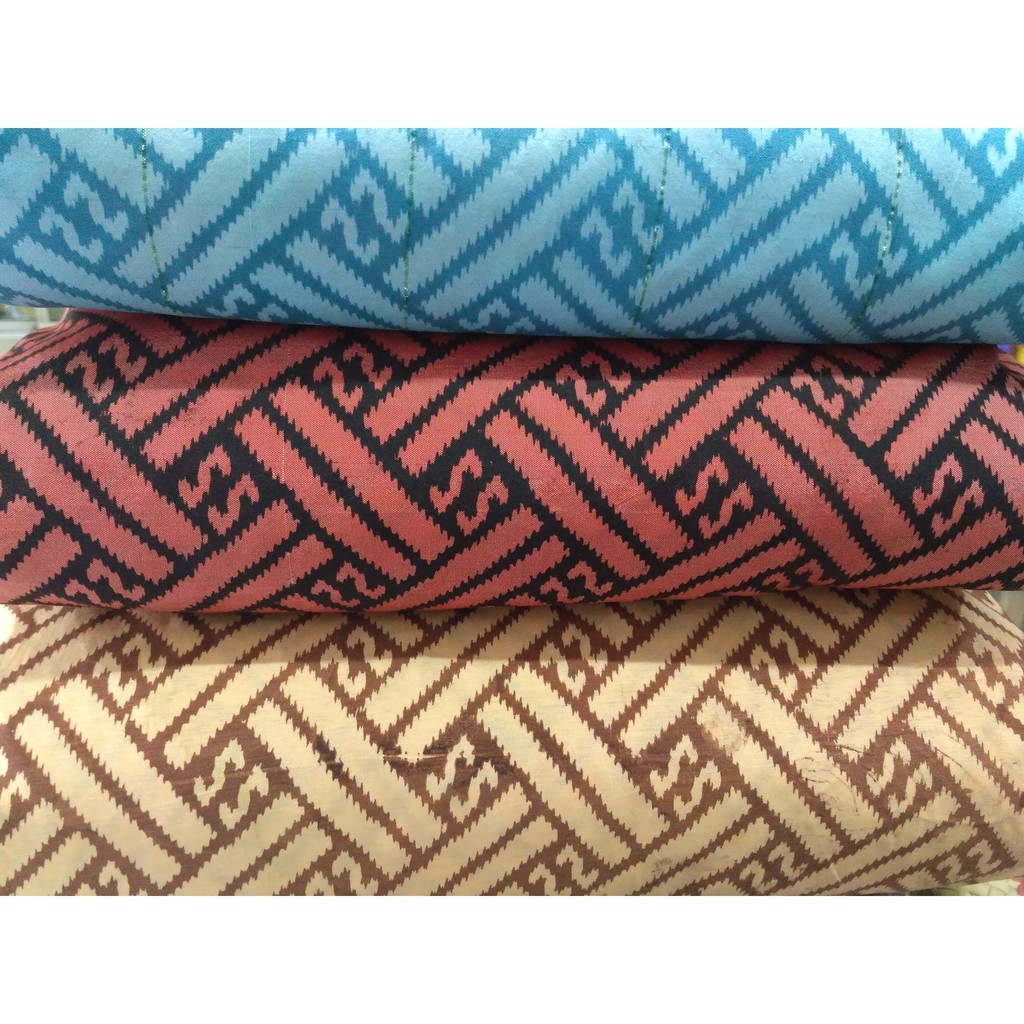 Kain Sutra Meteran Tenun Tangan Motif Anyaman
