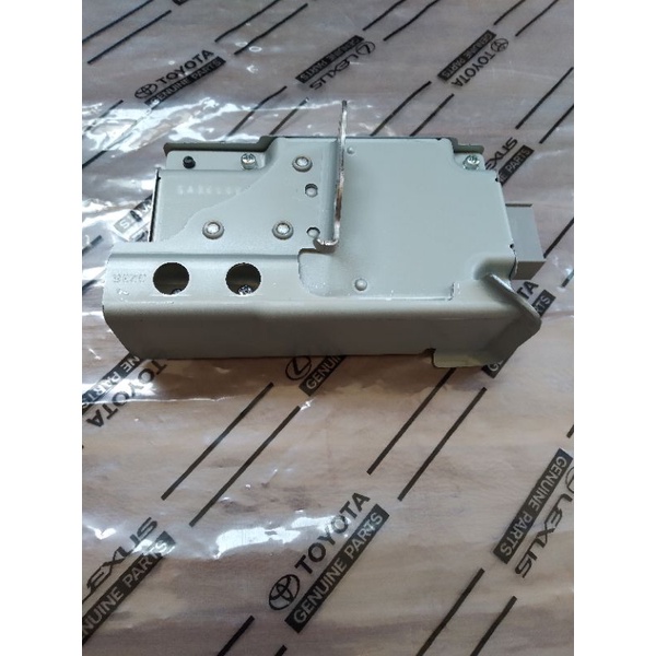 BATTERY DOOR CONTROL All New YariS VIOS 8598A-OD010