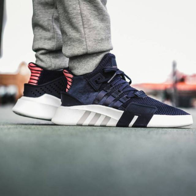 SEPATU ADIDAS EQT BASK ADV NAVY PEMIUM ORIGINAL. SEPATU BASKET MURAH. SEPATU ADIDAS MURAH.
