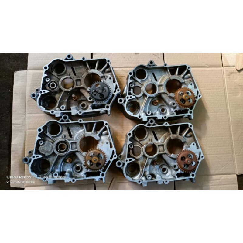 krengkes,rengkes,cranksaf kanan ori honda grand custom pompa oli mio