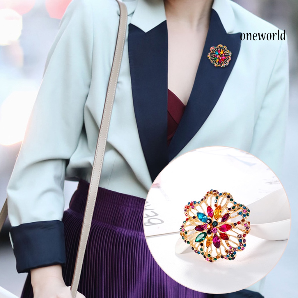 OW@ Brooch Badge Shiny Clothes Accessories Elegant Flower Butterfly Geometry Rhinestone Brooch Badge for Banquet