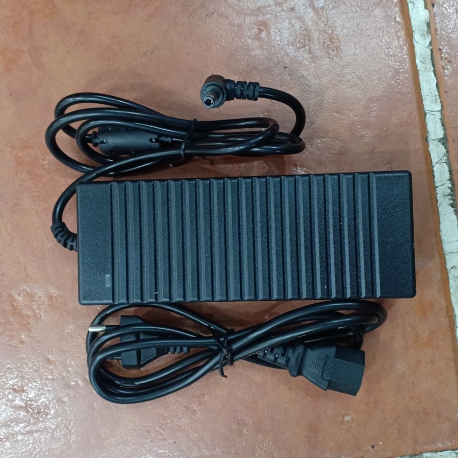 Adaptor 12V 10A / Adaptor 12 volt 10a / Adaptor Pompa DC