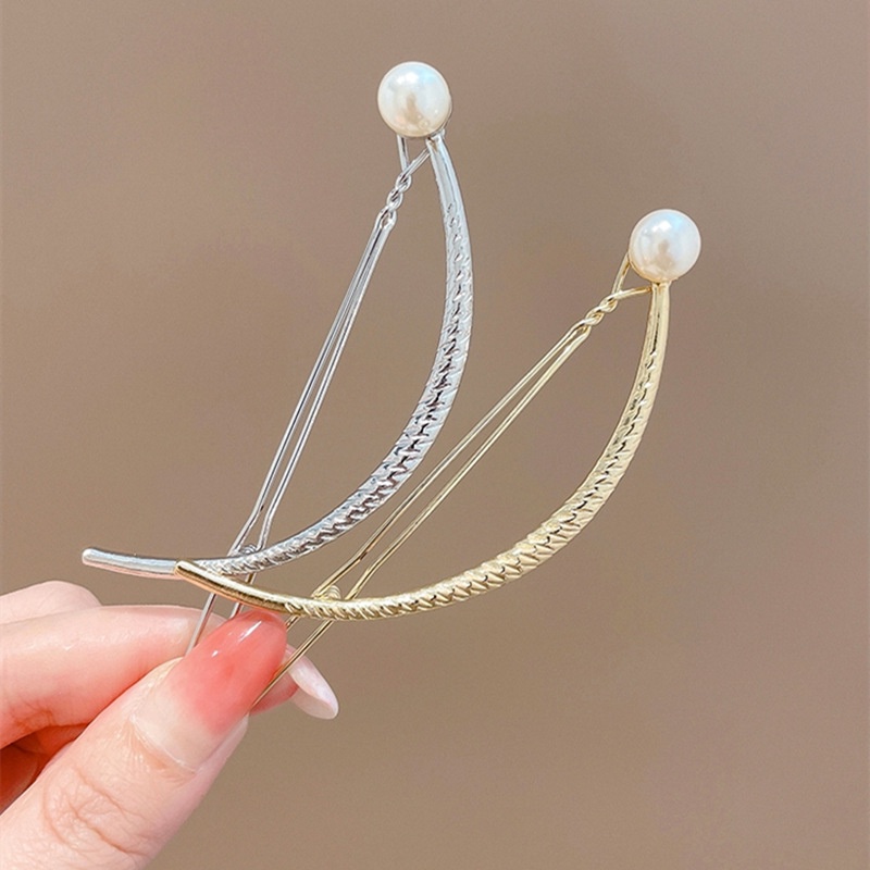 Jepit Rambut Model Butterfly Bahan Metal Aksen Mutiara Gaya Retro Untuk Wanita